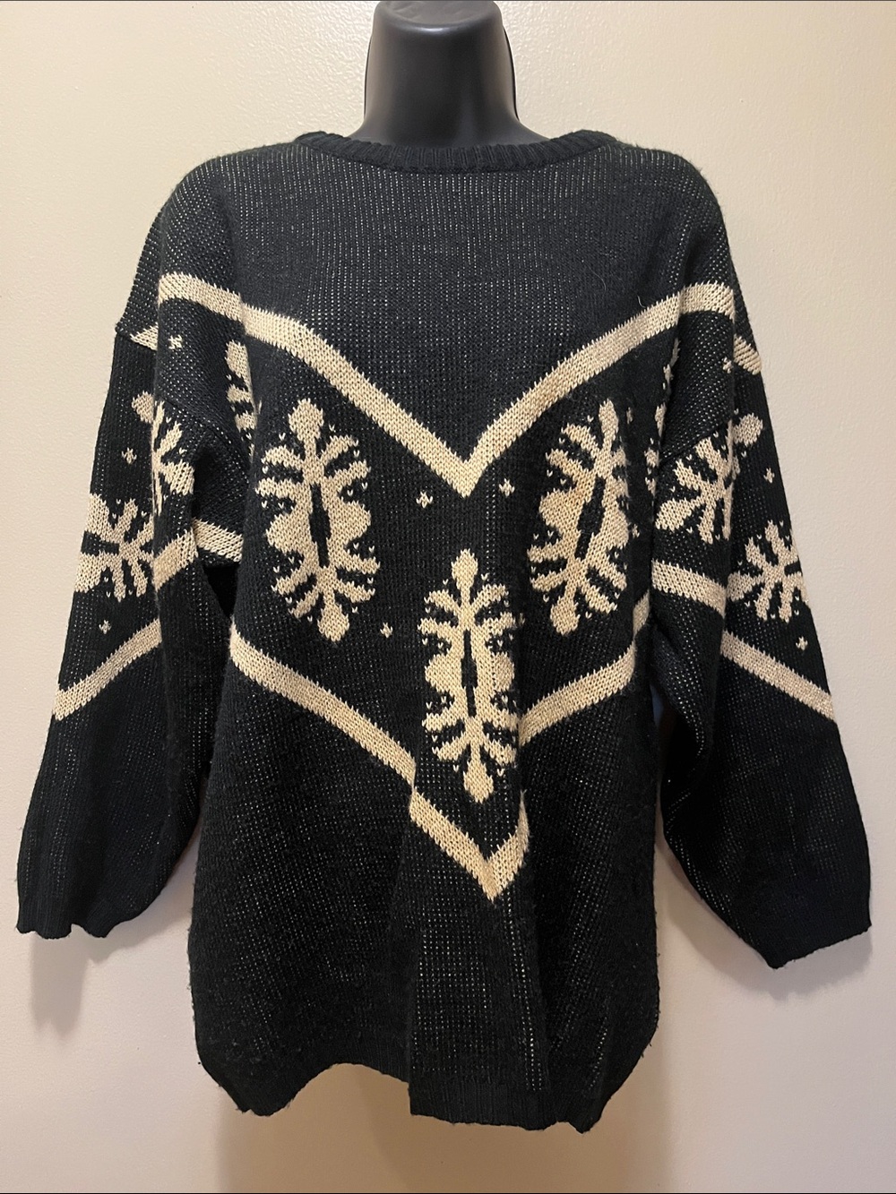 Vtg 80s/90s SULTRA Black & Gold Y2K Grandma Core Sweater L Metallic Threads